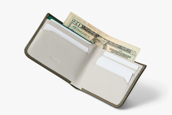 Bellroy Hide &amp; Seek LO Wallet – Willow – storage detail