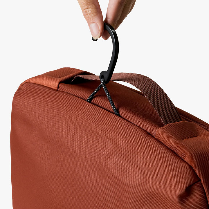 Bellroy Hanging Toiletry Kit Plus – Clay – storage detail