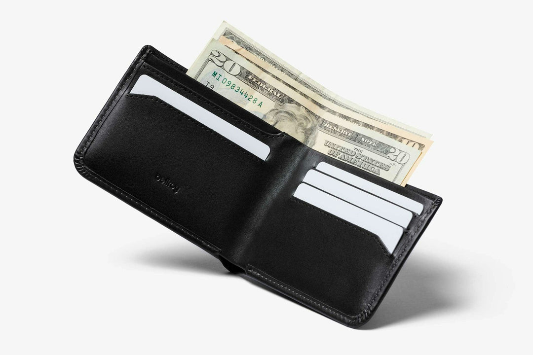 Bellroy Hide &amp; Seek LO Wallet – Black – storage detail
