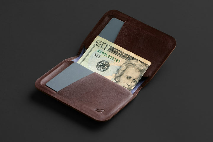 Bellroy Apex Slim Sleeve – Espresso – interior detail