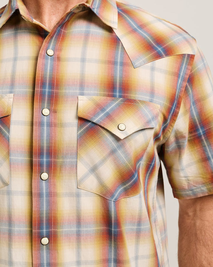 Men's Short-Sleeve Plaid Frontier Shirt