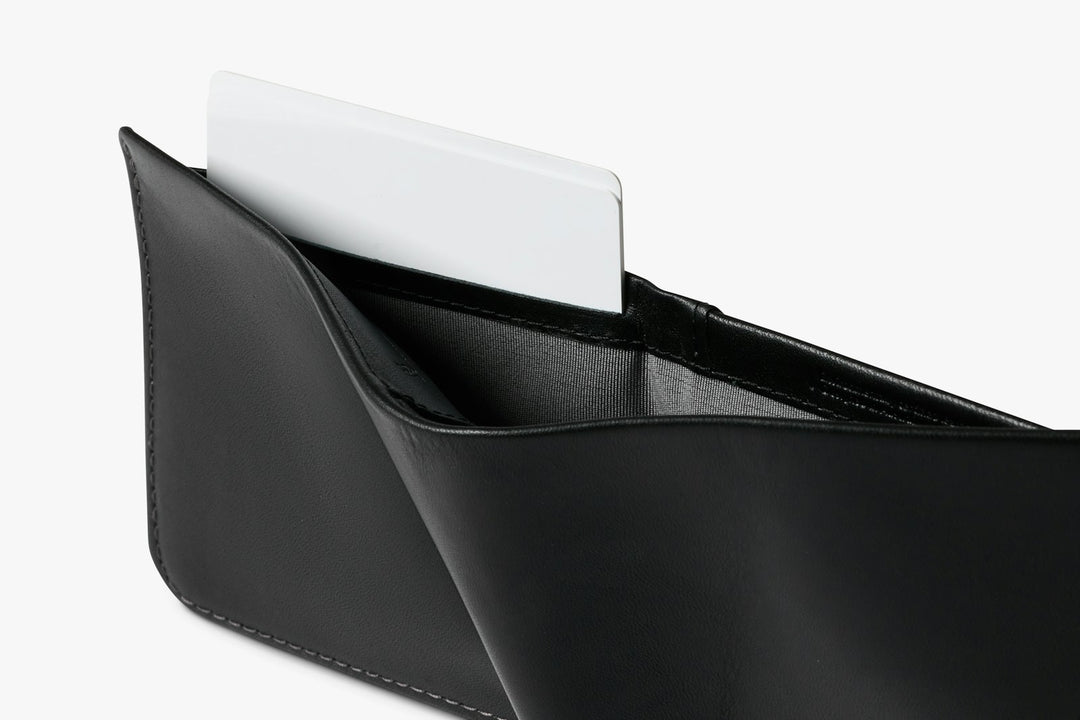Bellroy Hide &amp; Seek HI Wallet – Black – feature detail