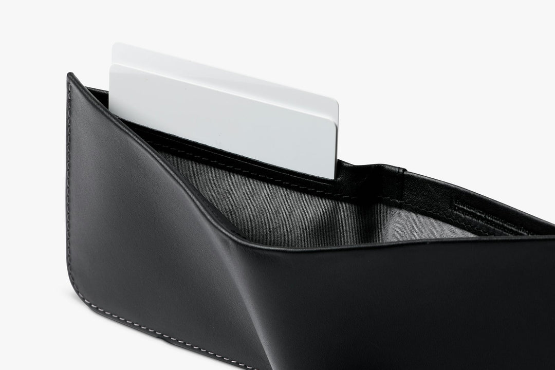 Bellroy Hide &amp; Seek LO Wallet – Black – feature detail