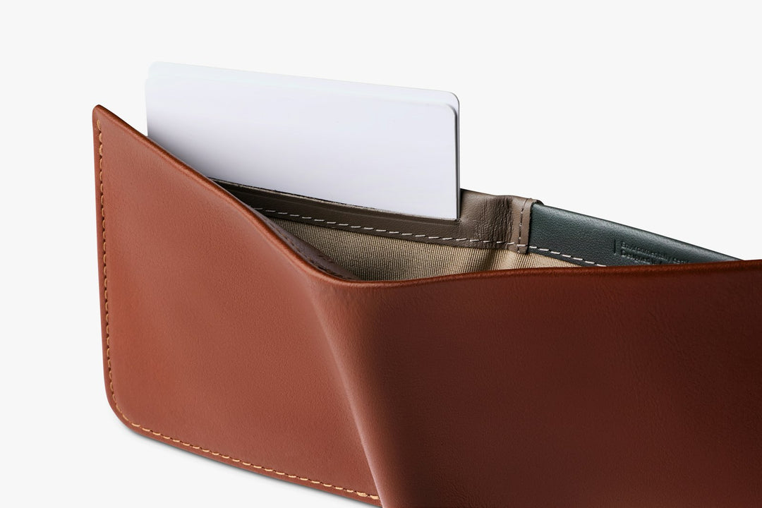 Bellroy Hide &amp; Seek HI Wallet – Sienna – feature detail