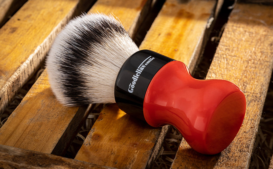 The Goodfellas' Synthetic Shave Brush - Red Evil